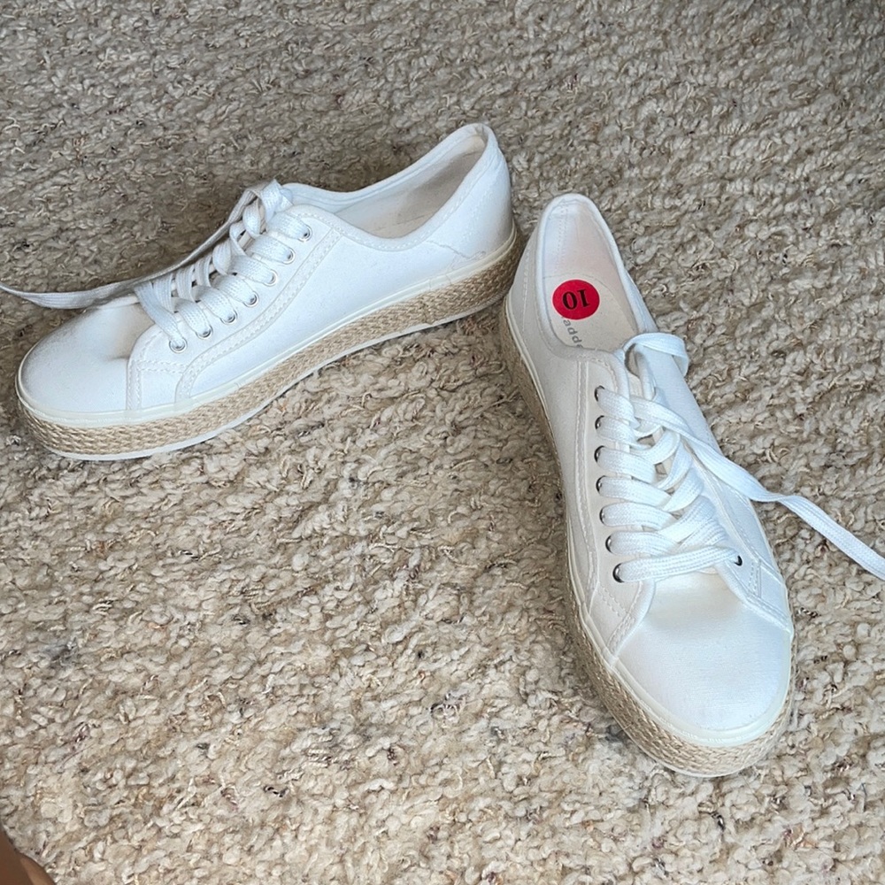 Madden Girl sneakers